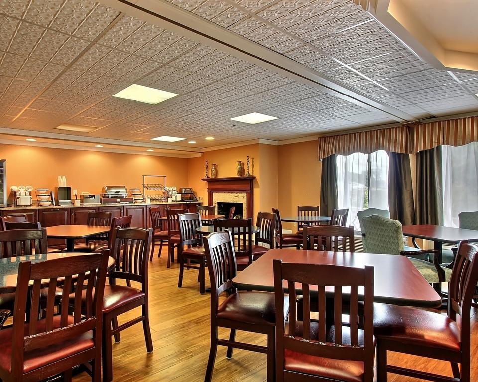 Holiday Inn Express Harrisburg Sw - Mechanicsburg By Ihg Екстериор снимка
