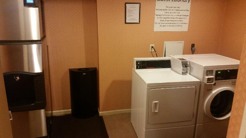 Holiday Inn Express Harrisburg Sw - Mechanicsburg By Ihg Екстериор снимка